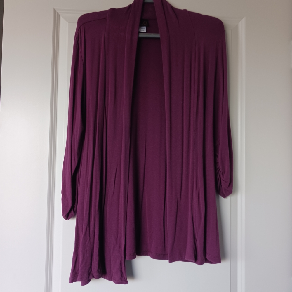 Chic Women's Cardigan in Deep Purple